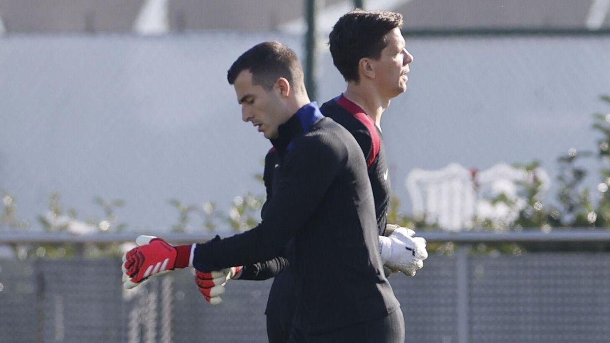 星空高光时刻-西媒:巴萨准备续约+外租佩尼亚,下家在科莫和塞尔塔二选一