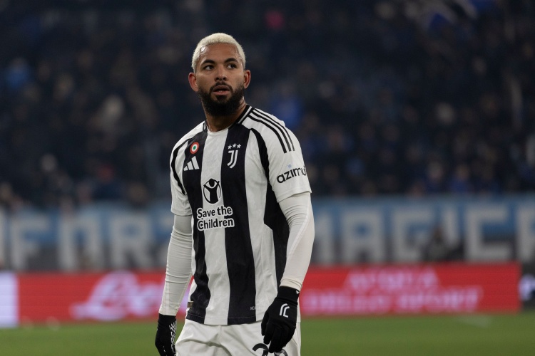 米体:D-路易斯和N-冈萨雷斯即将转会离队,"帮助"尤文留住穆阿尼